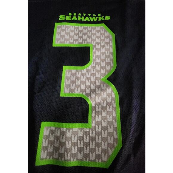 Seattle Seahawks Russell Wilson #3 Jersey Authentic NFL Size Youth XL worn once - Picture 5 of 9